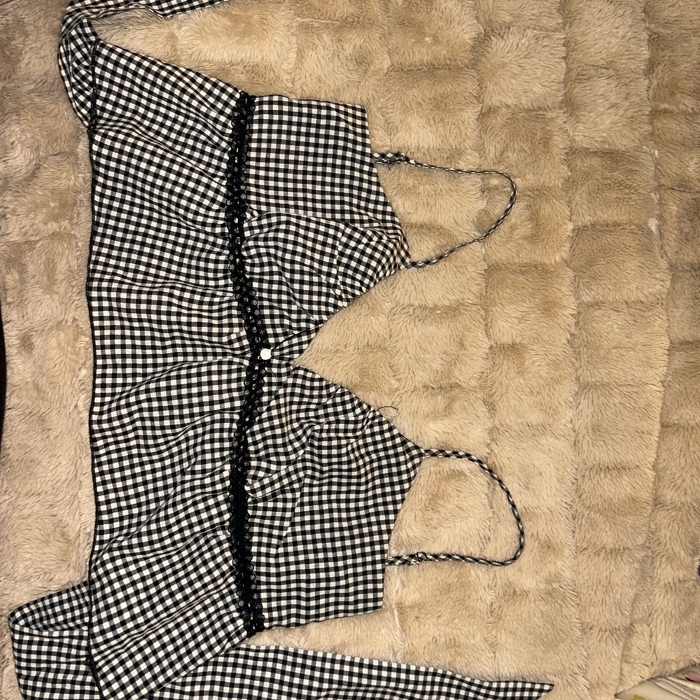 La Hearts Black and White Gingham Top